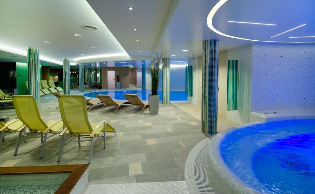 Jankovich Hotel Rácalmás Zewnętrze zdjęcie
